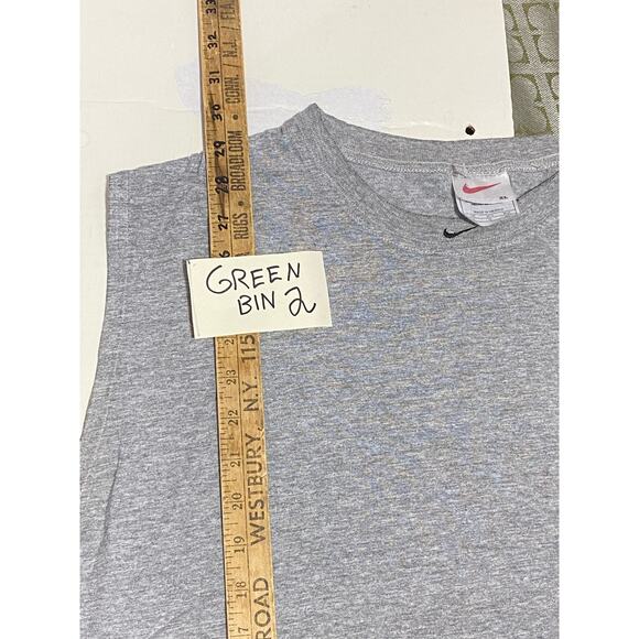 Vintage Nike Shirt Men’s XL Gray Tank Sleeveless Center Swoosh Basketball Y2K - Picture 4 of 8